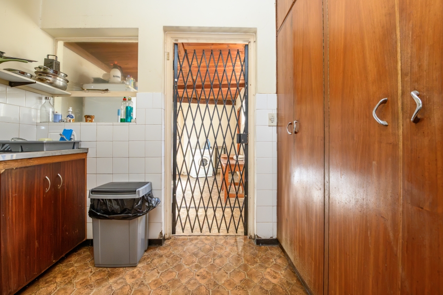4 Bedroom Property for Sale in Summerstrand Eastern Cape